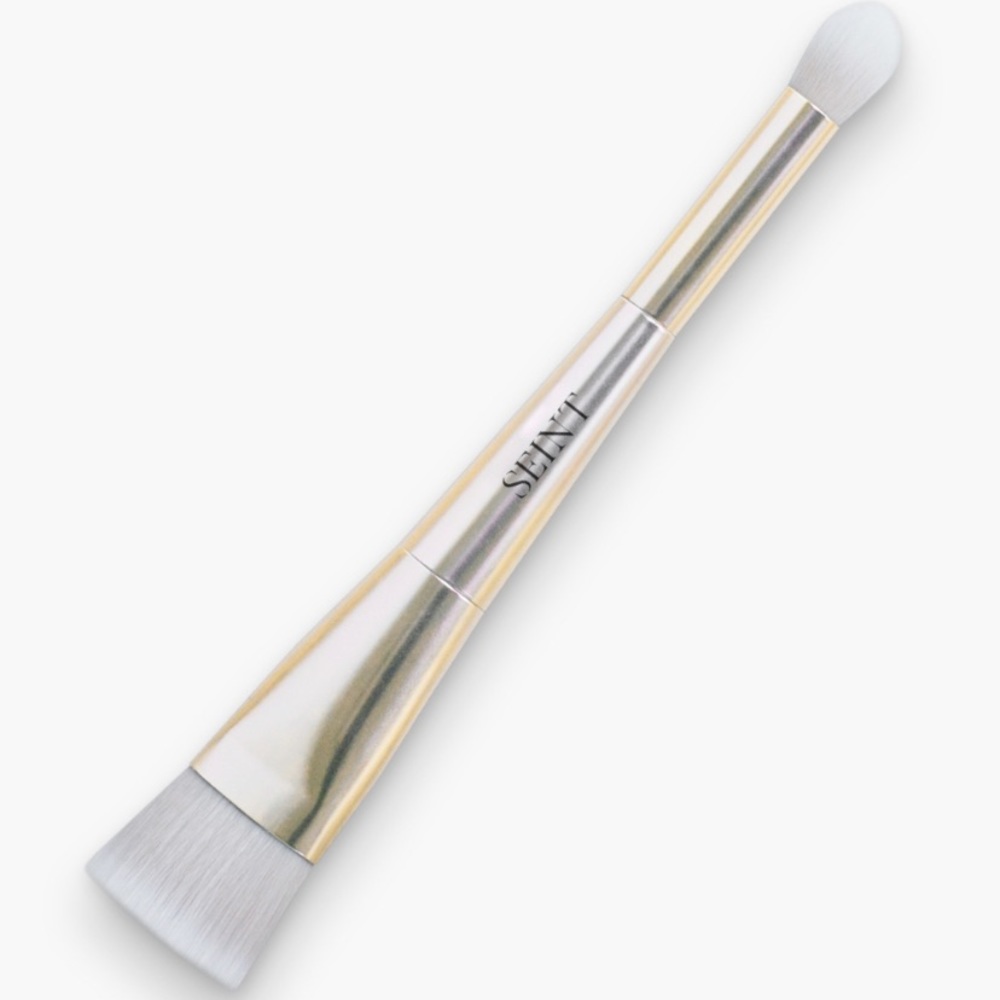Detail brush